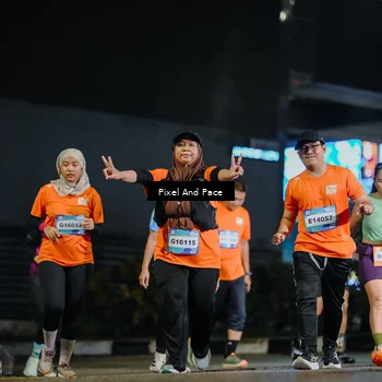 Runner Photo 7795099