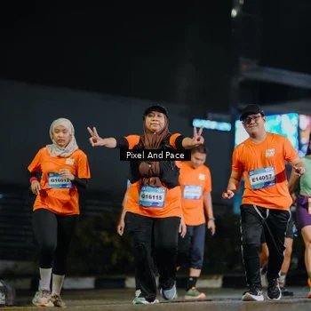 Runner Photo 7795106