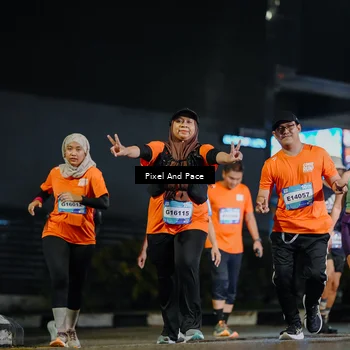 Runner Photo 7795108