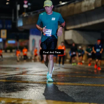 Runner Photo 7795115