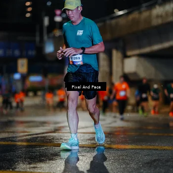 Runner Photo 7795118