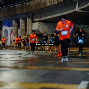 Runner Photo 7795121