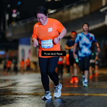 Runner Photo 7795151