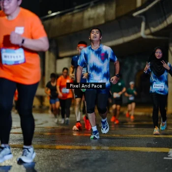 Runner Photo 7795155
