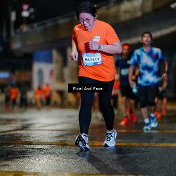 Runner Photo 7795165