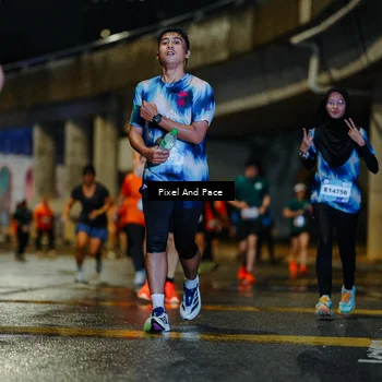 Runner Photo 7795188