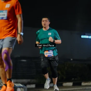 Runner Photo 7795193