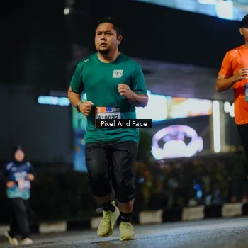 Runner Photo 7795222