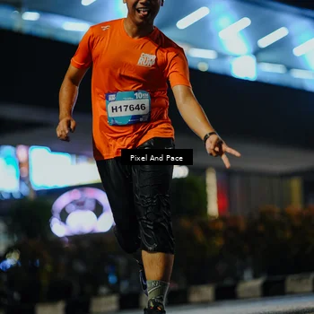 Runner Photo 7795224