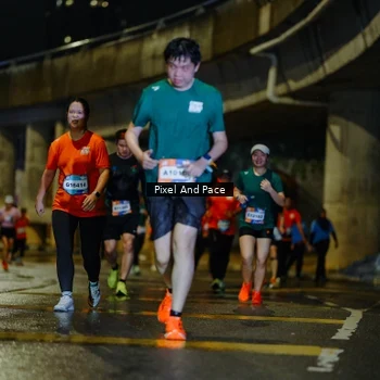 Runner Photo 7795228