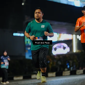 Runner Photo 7795236