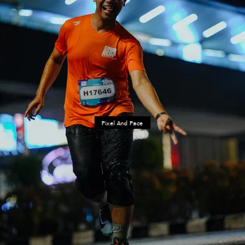 Runner Photo 7795249