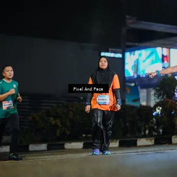 Runner Photo 7795261