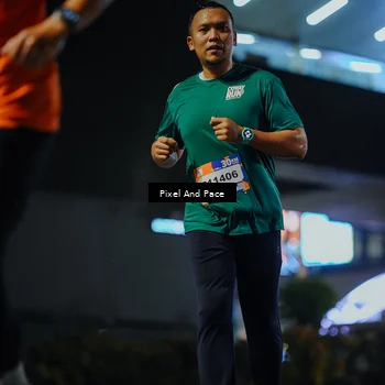 Runner Photo 7795285