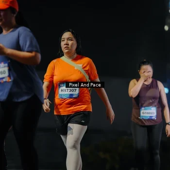 Runner Photo 7795324