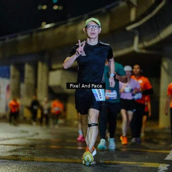 Runner Photo 7795326