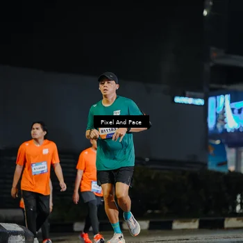 Runner Photo 7795342