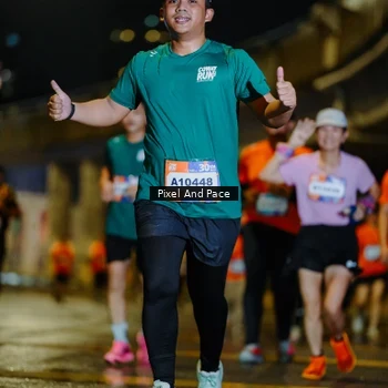 Runner Photo 7795372