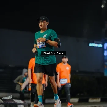 Runner Photo 7795381