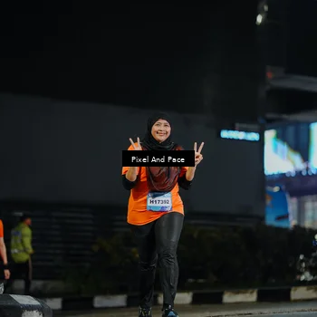 Runner Photo 7795430