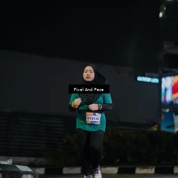 Runner Photo 7795459