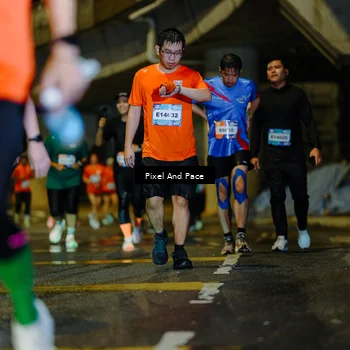 Runner Photo 7795465