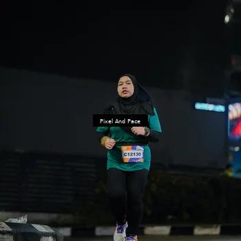 Runner Photo 7795474