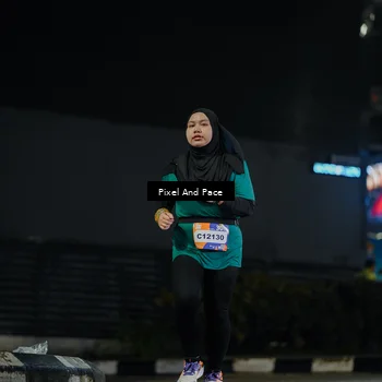 Runner Photo 7795480