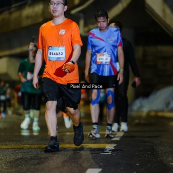 Runner Photo 7795506