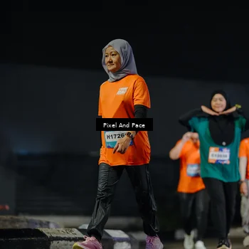 Runner Photo 7795545