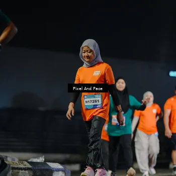 Runner Photo 7795554
