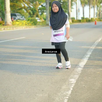 Runner Photo 7795573