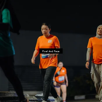 Runner Photo 7795576
