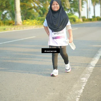 Runner Photo 7795599