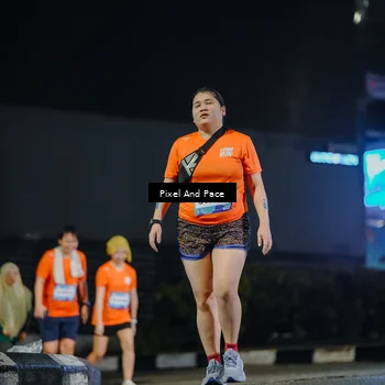 Runner Photo 7795604