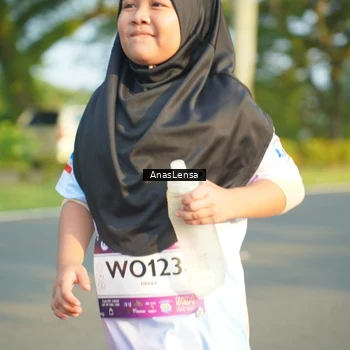 Runner Photo 7795612