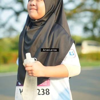 Runner Photo 7795626