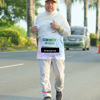 Runner Photo 7795652