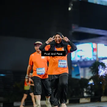 Runner Photo 7795654