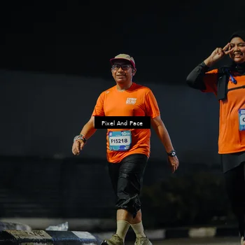 Runner Photo 7795673