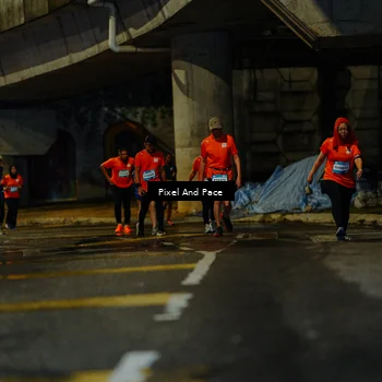 Runner Photo 7795678