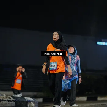 Runner Photo 7795685