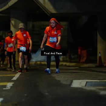 Runner Photo 7795707