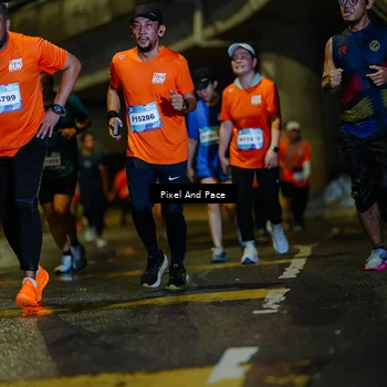 Runner Photo 7795725