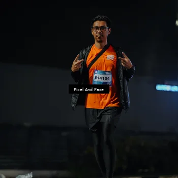 Runner Photo 7795746
