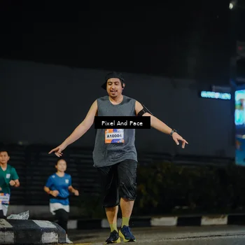 Runner Photo 7795747