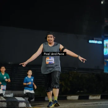 Runner Photo 7795748