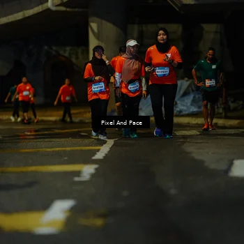 Runner Photo 7795749