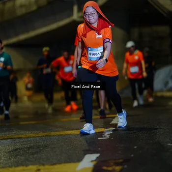 Runner Photo 7795751