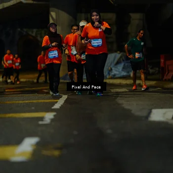 Runner Photo 7795755